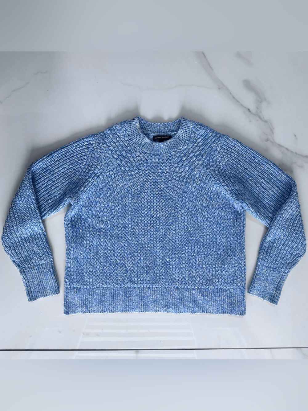 EUC Banana Republic Heather Blue & White Chunky Knit Sweater Size Medium